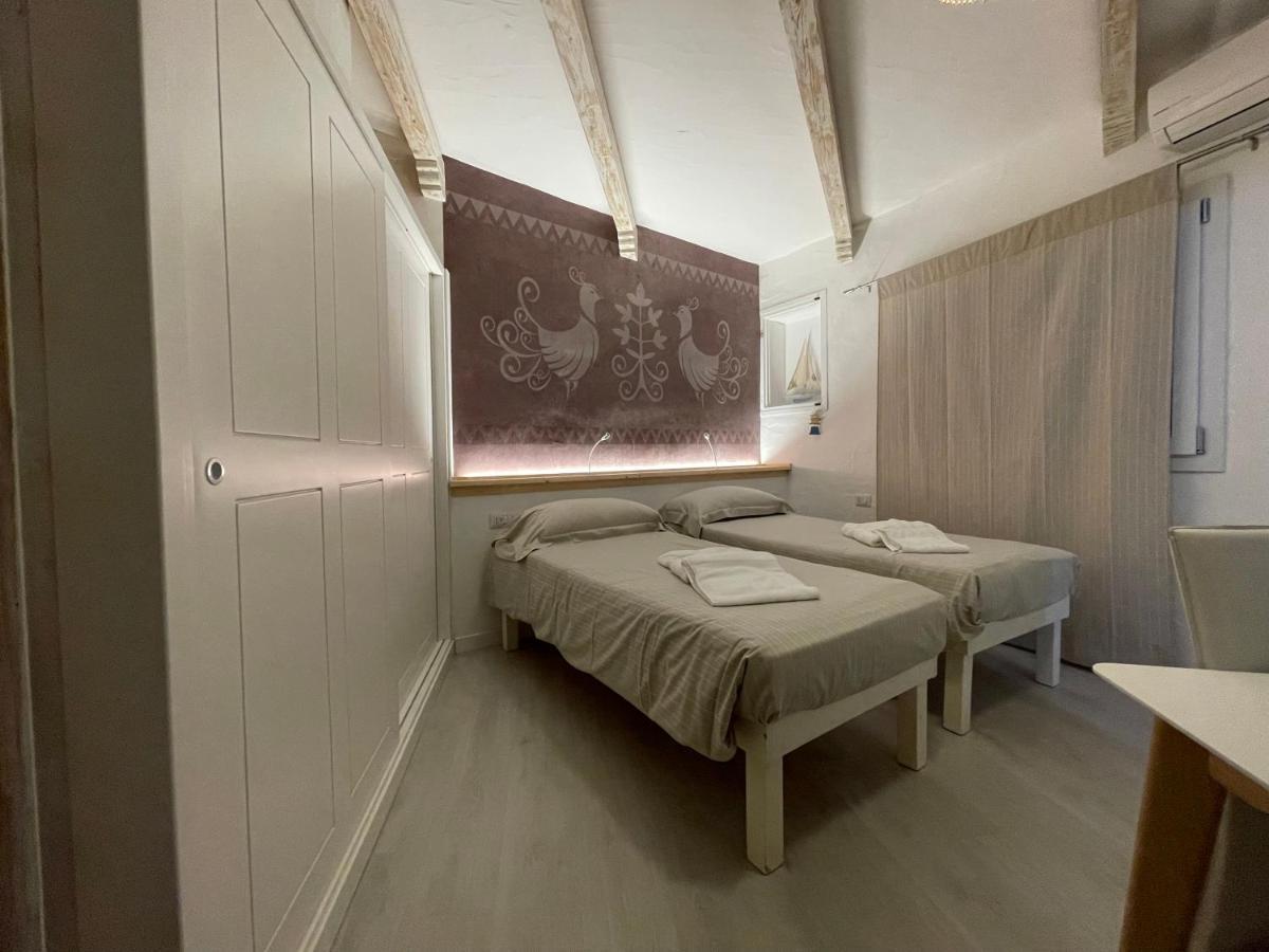 Domus De Diana Bed and Breakfast Olbia Buitenkant foto