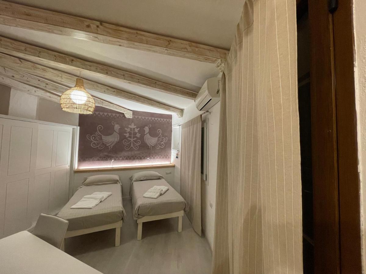 Domus De Diana Bed and Breakfast Olbia Buitenkant foto