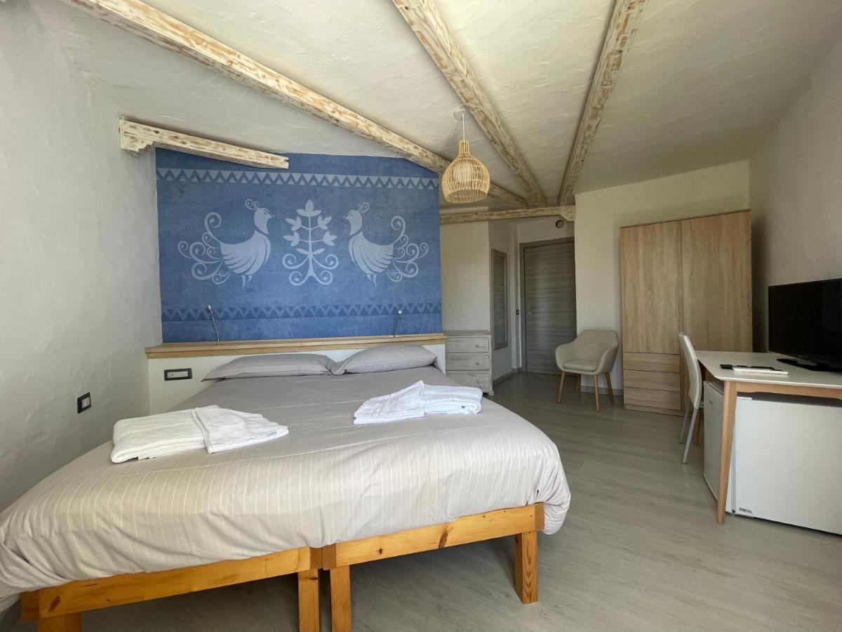 Domus De Diana Bed and Breakfast Olbia Buitenkant foto