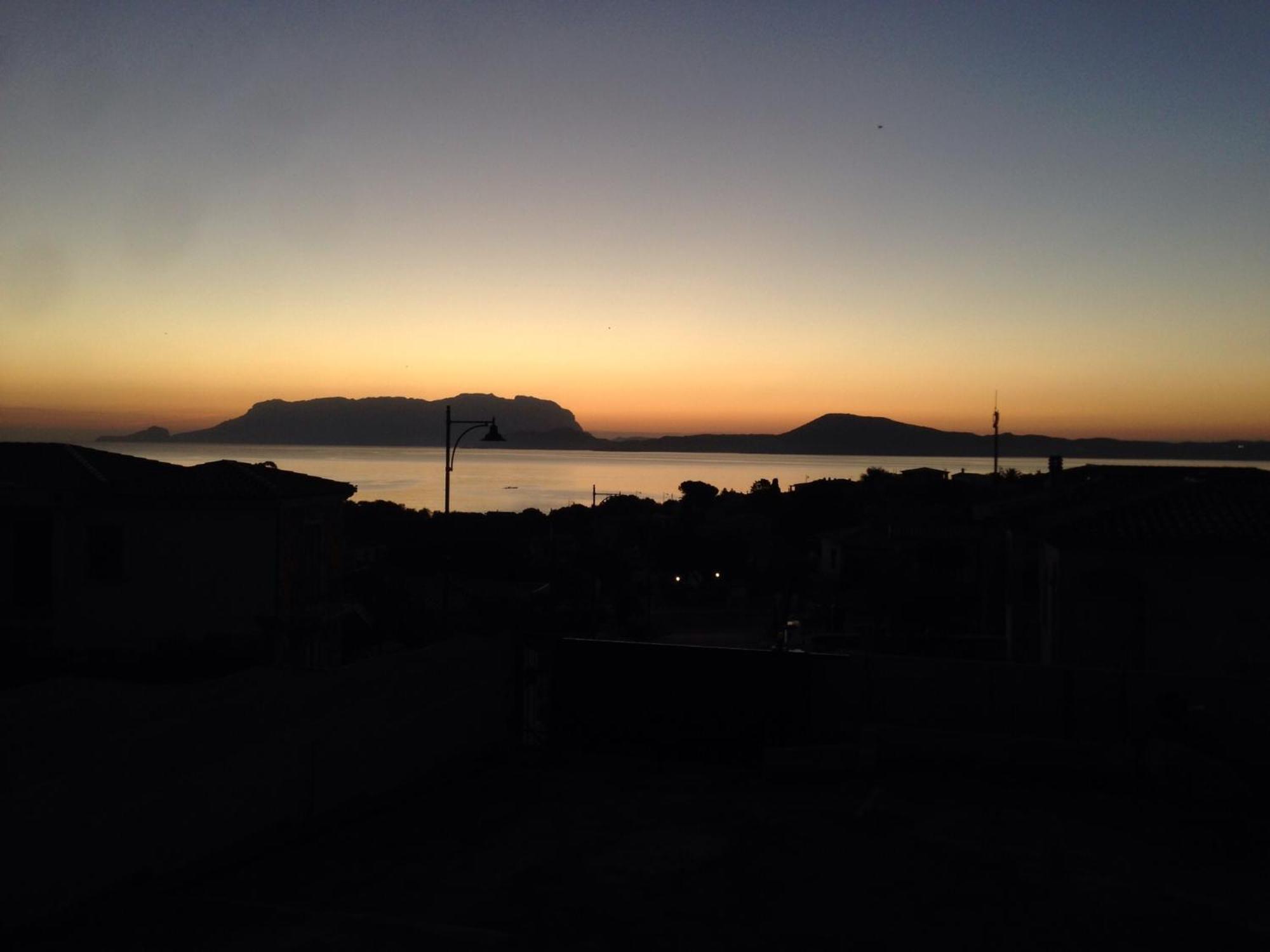 Domus De Diana Bed and Breakfast Olbia Buitenkant foto