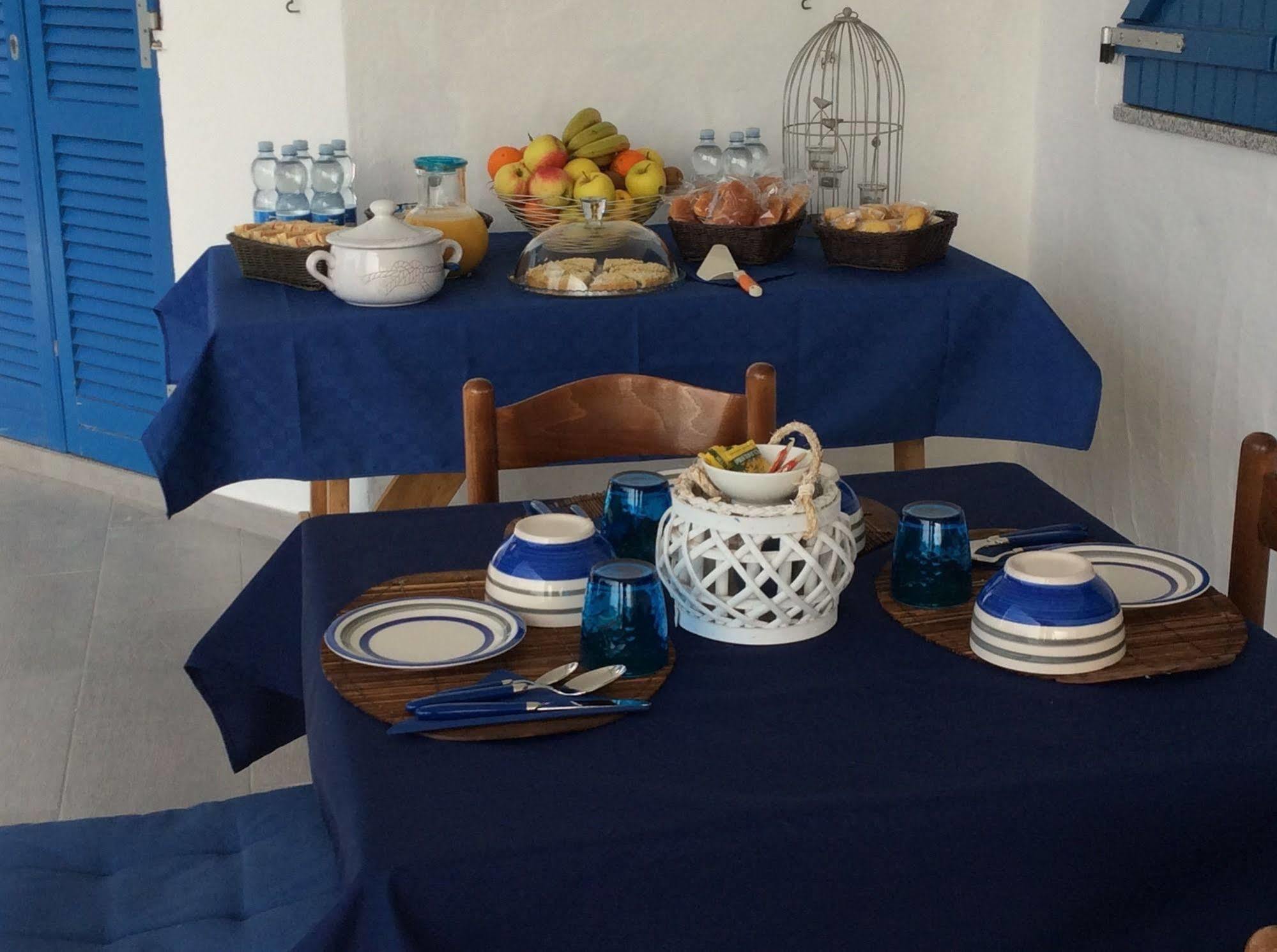 Domus De Diana Bed and Breakfast Olbia Buitenkant foto